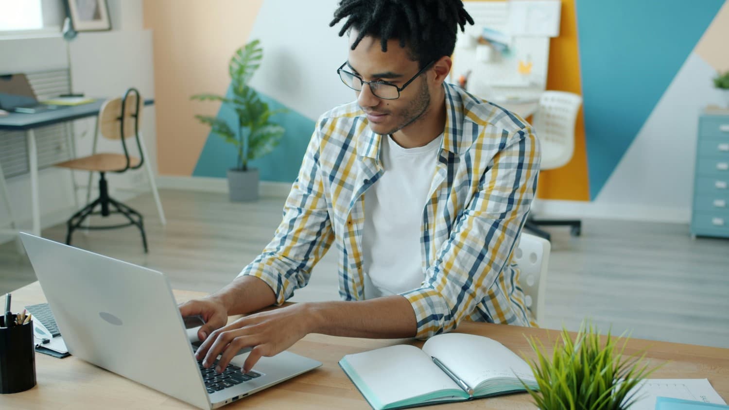 Content research tooling: browsers, extensions, bots, and the humble spreadsheet